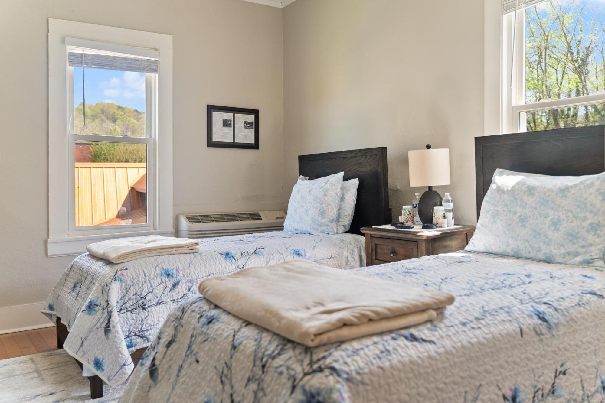 The Tellico Plains Inn And Event Venue Екстериор снимка