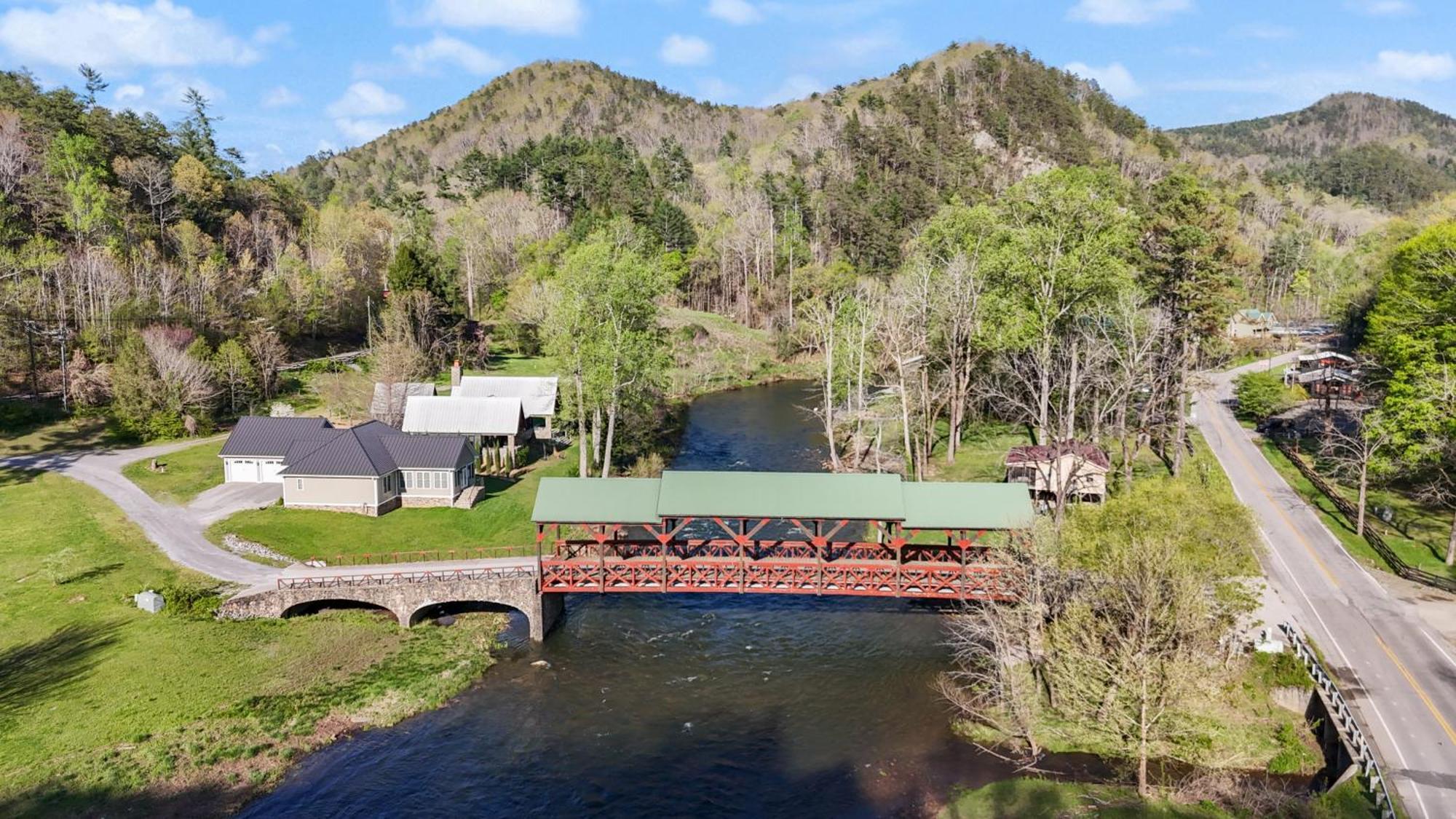 The Tellico Plains Inn And Event Venue Екстериор снимка