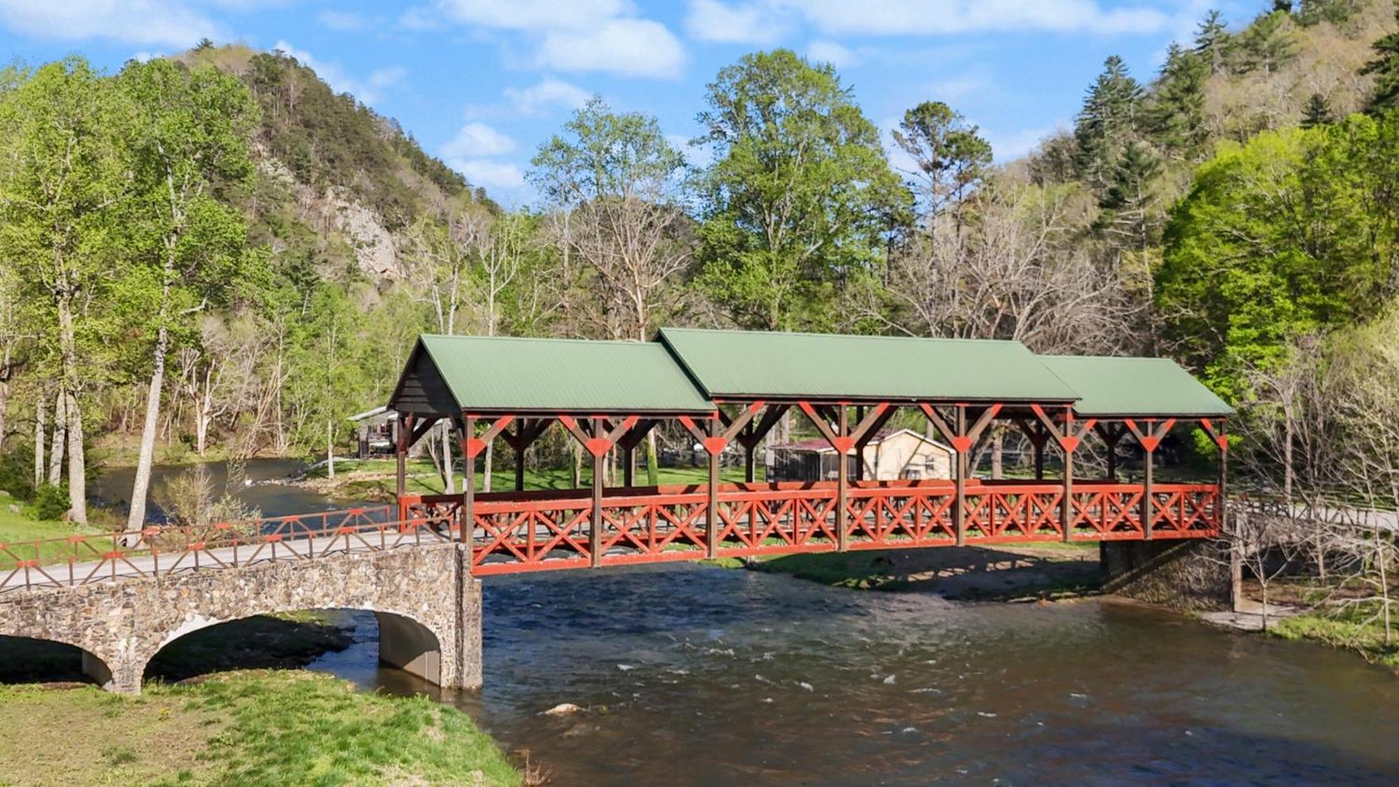 The Tellico Plains Inn And Event Venue Екстериор снимка