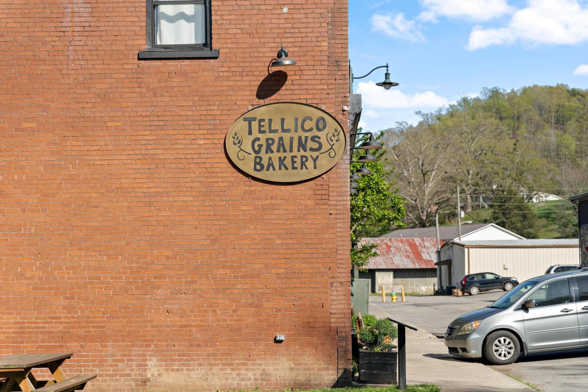 The Tellico Plains Inn And Event Venue Екстериор снимка