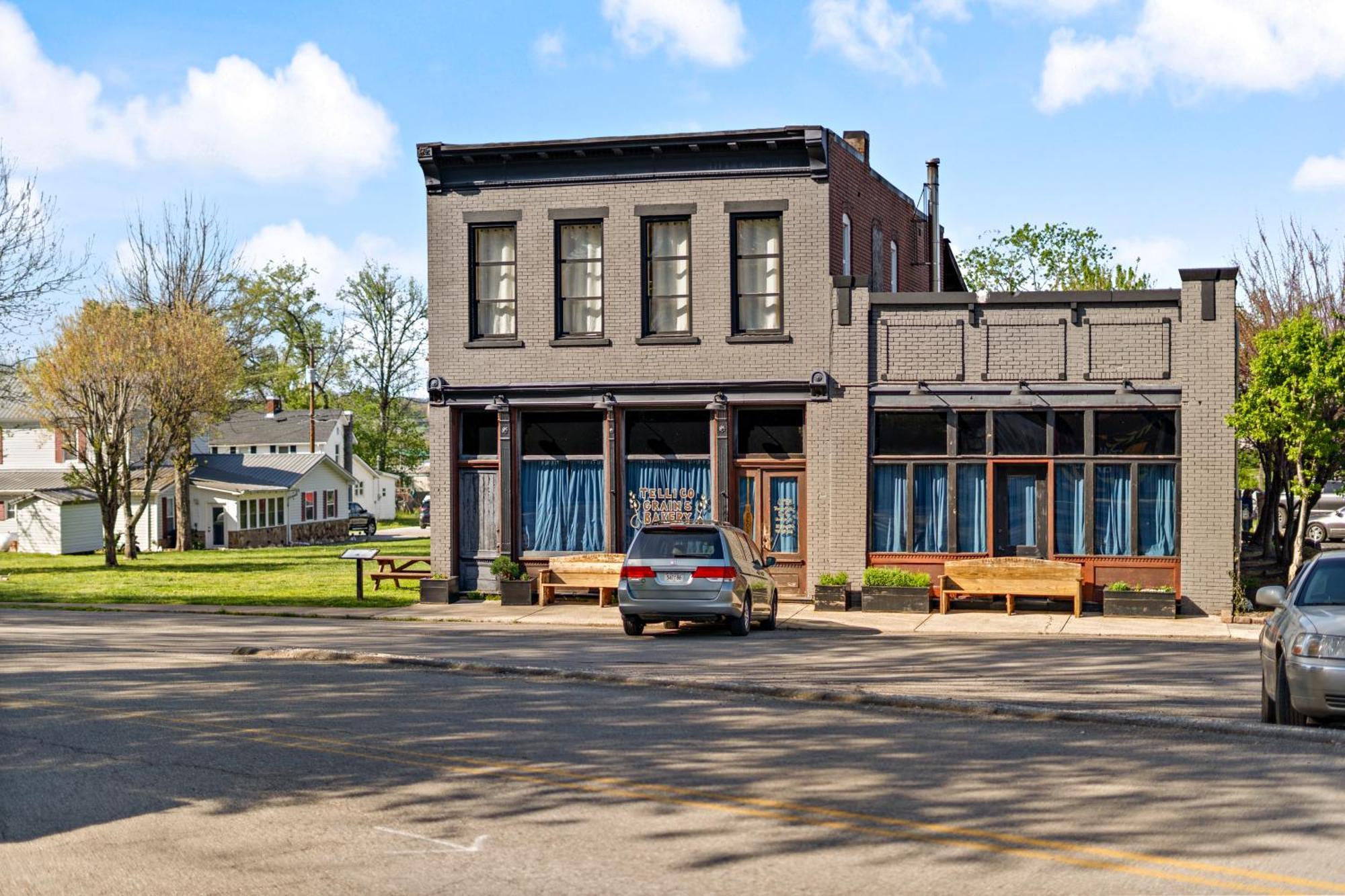 The Tellico Plains Inn And Event Venue Екстериор снимка