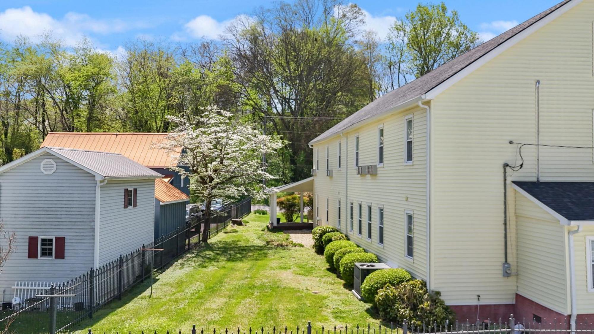 The Tellico Plains Inn And Event Venue Екстериор снимка