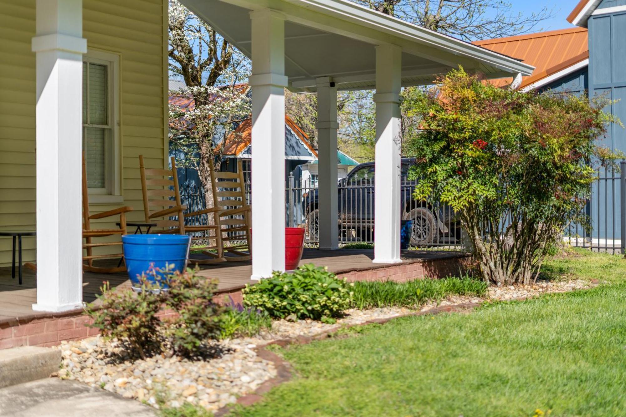 The Tellico Plains Inn And Event Venue Екстериор снимка